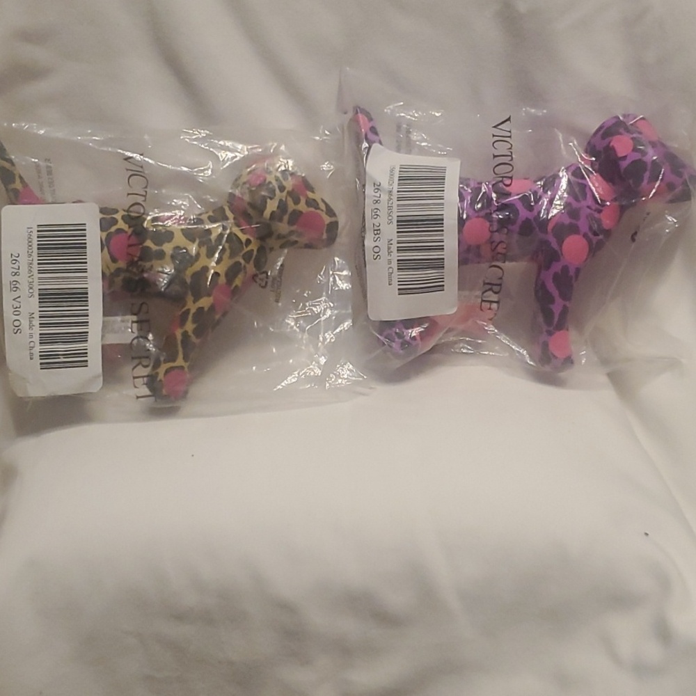 BNWT:  VS PINK STUFFED DOG MASCOT* 4/$175-